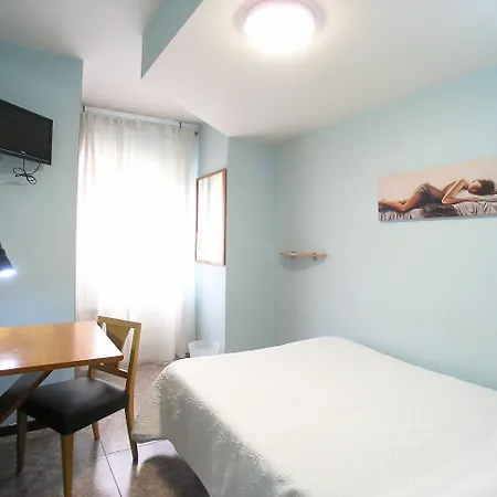 Iraipe Gorbea Auto Check-in Hotel