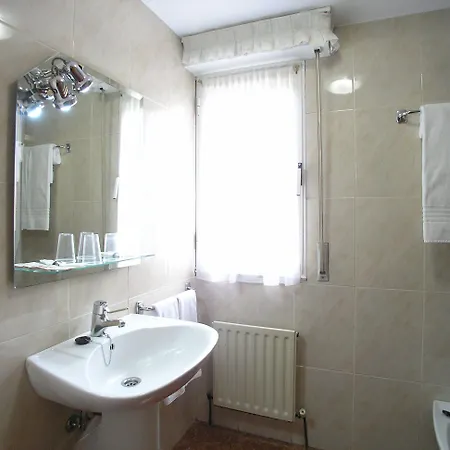 Iraipe Gorbea Auto Check-in