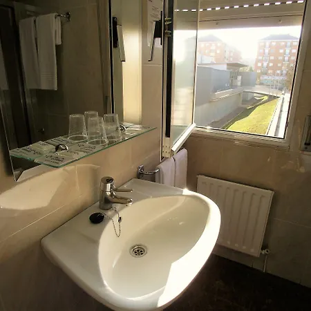 Hotel Iraipe Gorbea Auto Check-in *