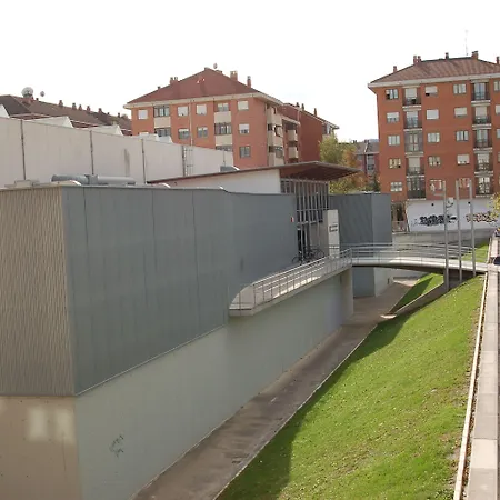 Iraipe Gorbea Auto Check-in Hotel Vitoria-Gasteiz