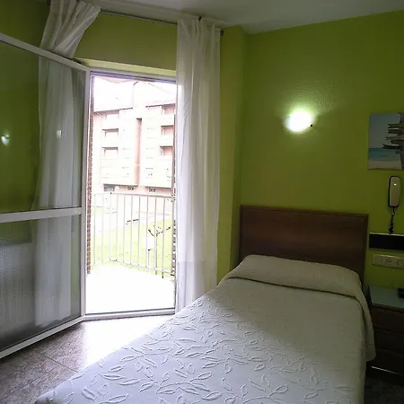 Hotel Iraipe Gorbea Auto Check-in Vitoria-Gasteiz