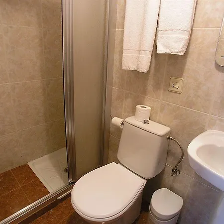 Hotel Iraipe Gorbea Auto Check-in Vitoria-Gasteiz