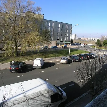 Iraipe Gorbea Auto Check-in * Vitoria-Gasteiz