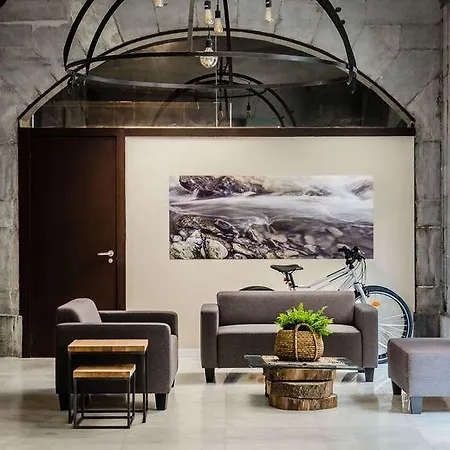 Iraipe Gorbea Auto Check-in Hotel