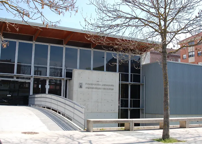 Iraipe Gorbea Auto Check-in Hotel Vitoria-Gasteiz